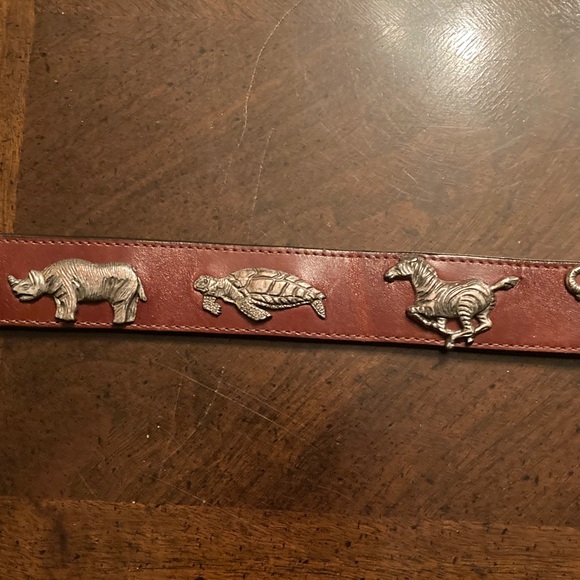 Honest by Brighton VINTAGE (1992)  “Endangered Species” Brown Leather Belt. - Picture 5 of 16